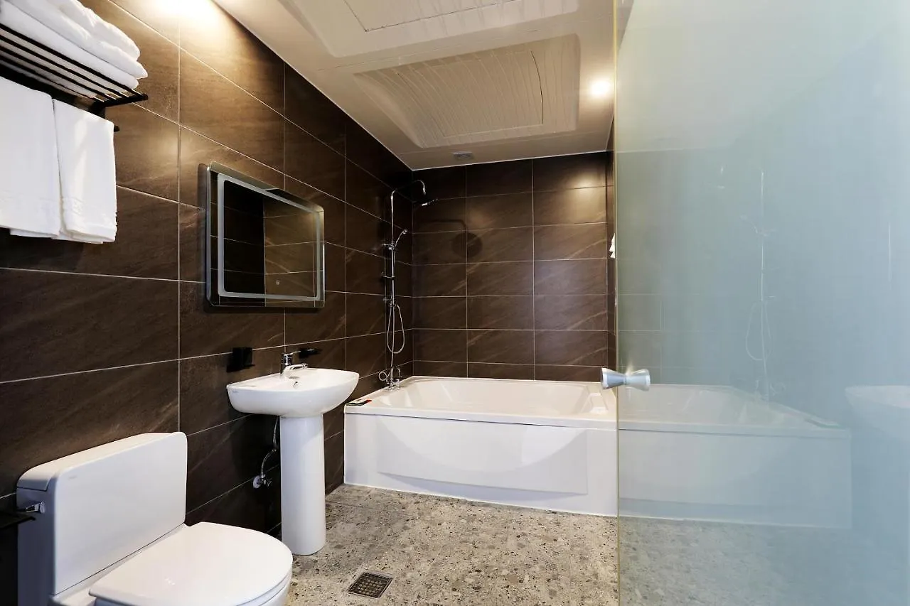 ****  Incheon The Rest Hotel 韓国
