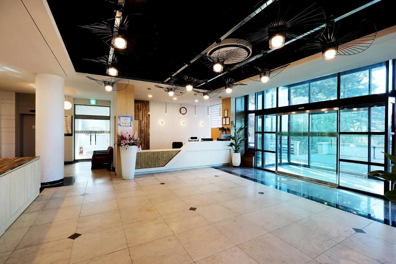 Incheon The Rest Hotel 4*,