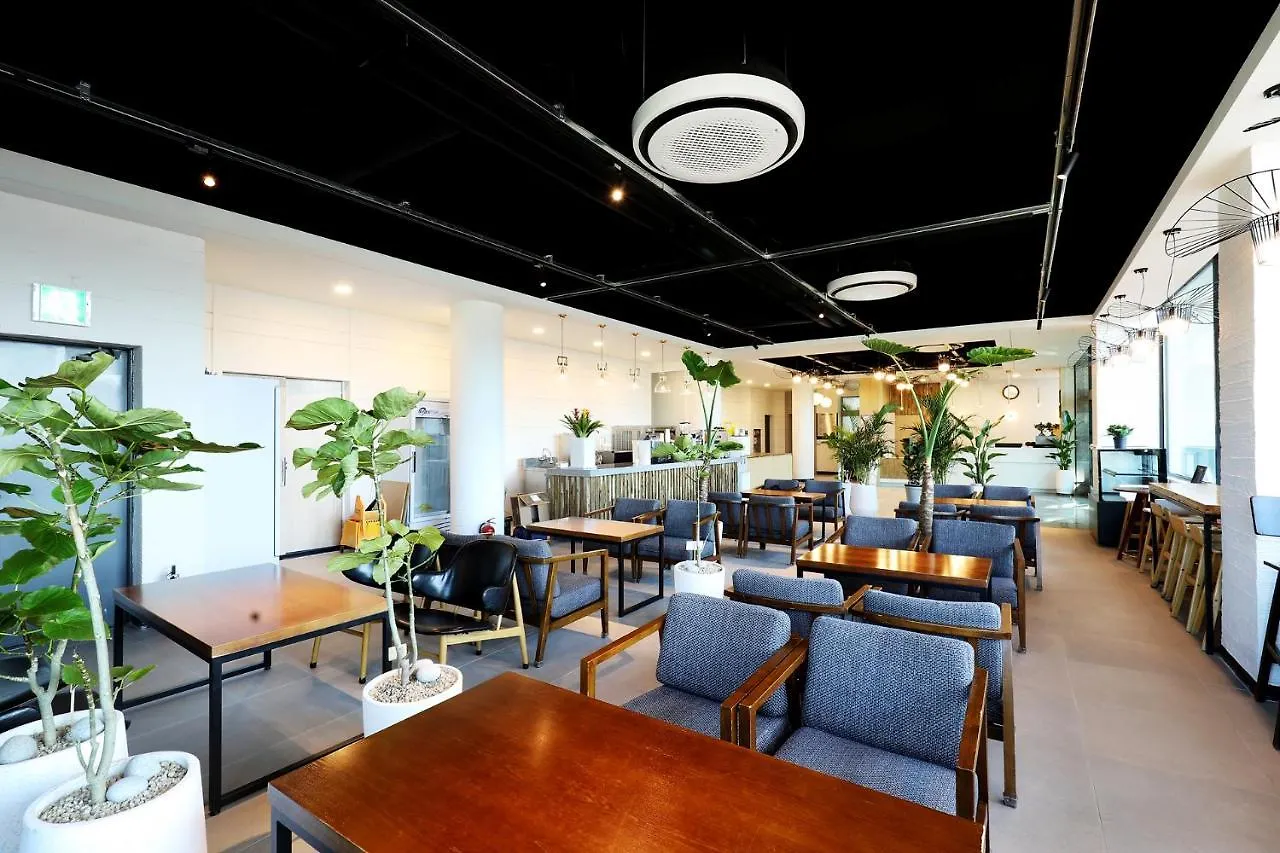 Incheon The Rest Hotel 4*,