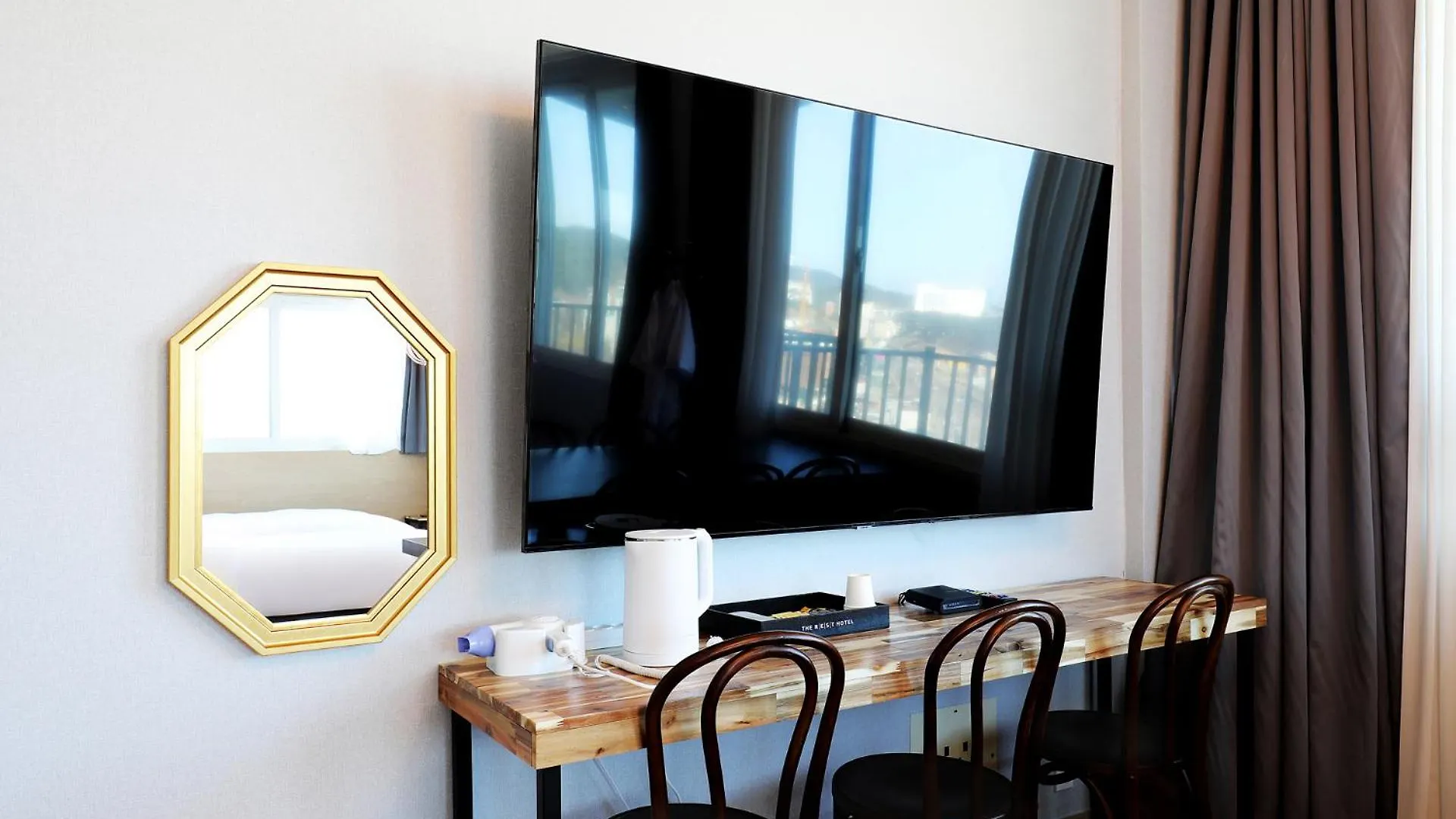 Incheon The Rest Hotel 4*,  韓国