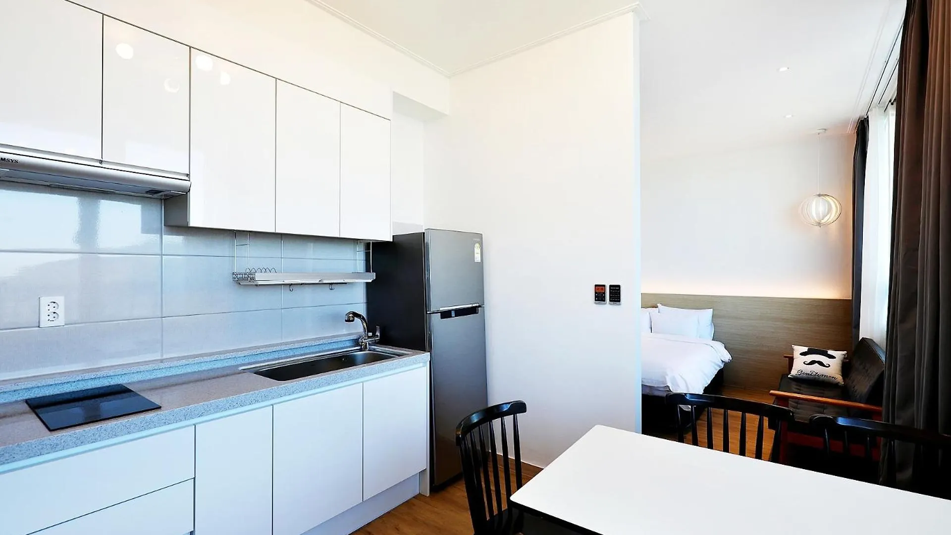 Incheon The Rest Hotel 4*,  韓国