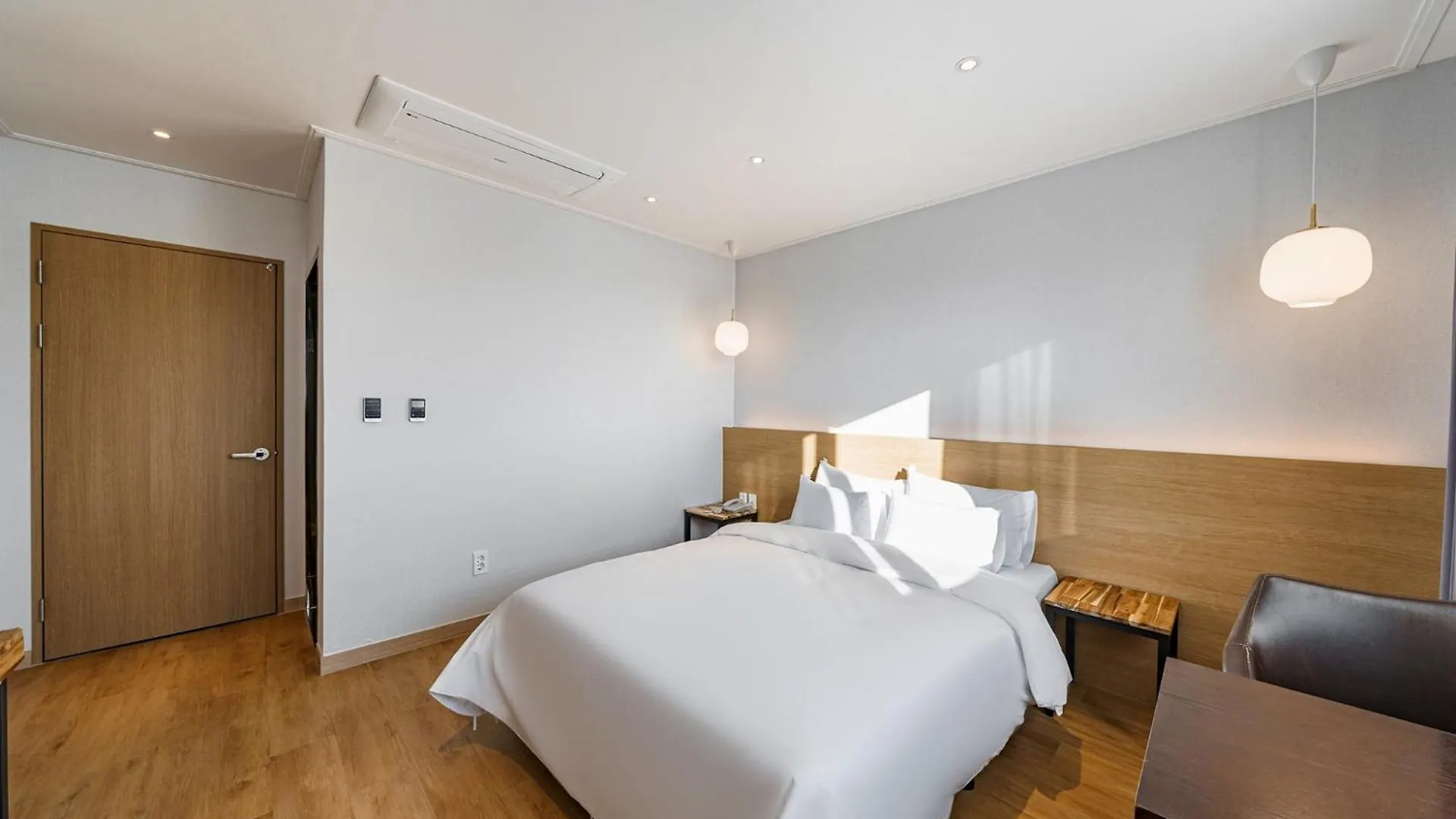 ****  Incheon The Rest Hotel South Korea