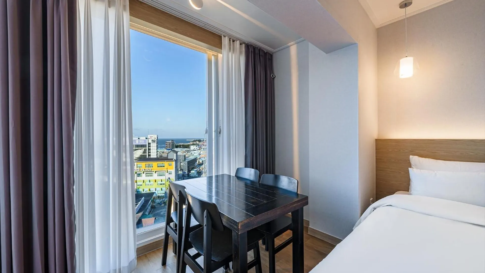 Incheon The Rest Hotel