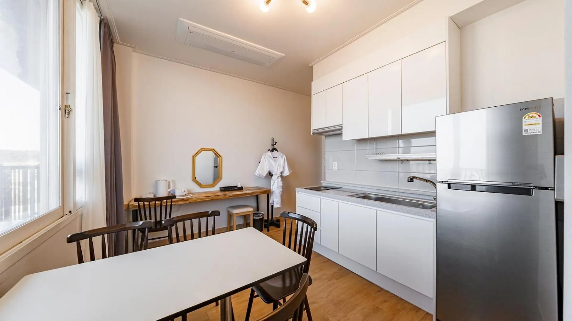 ****  Incheon The Rest Hotel South Korea