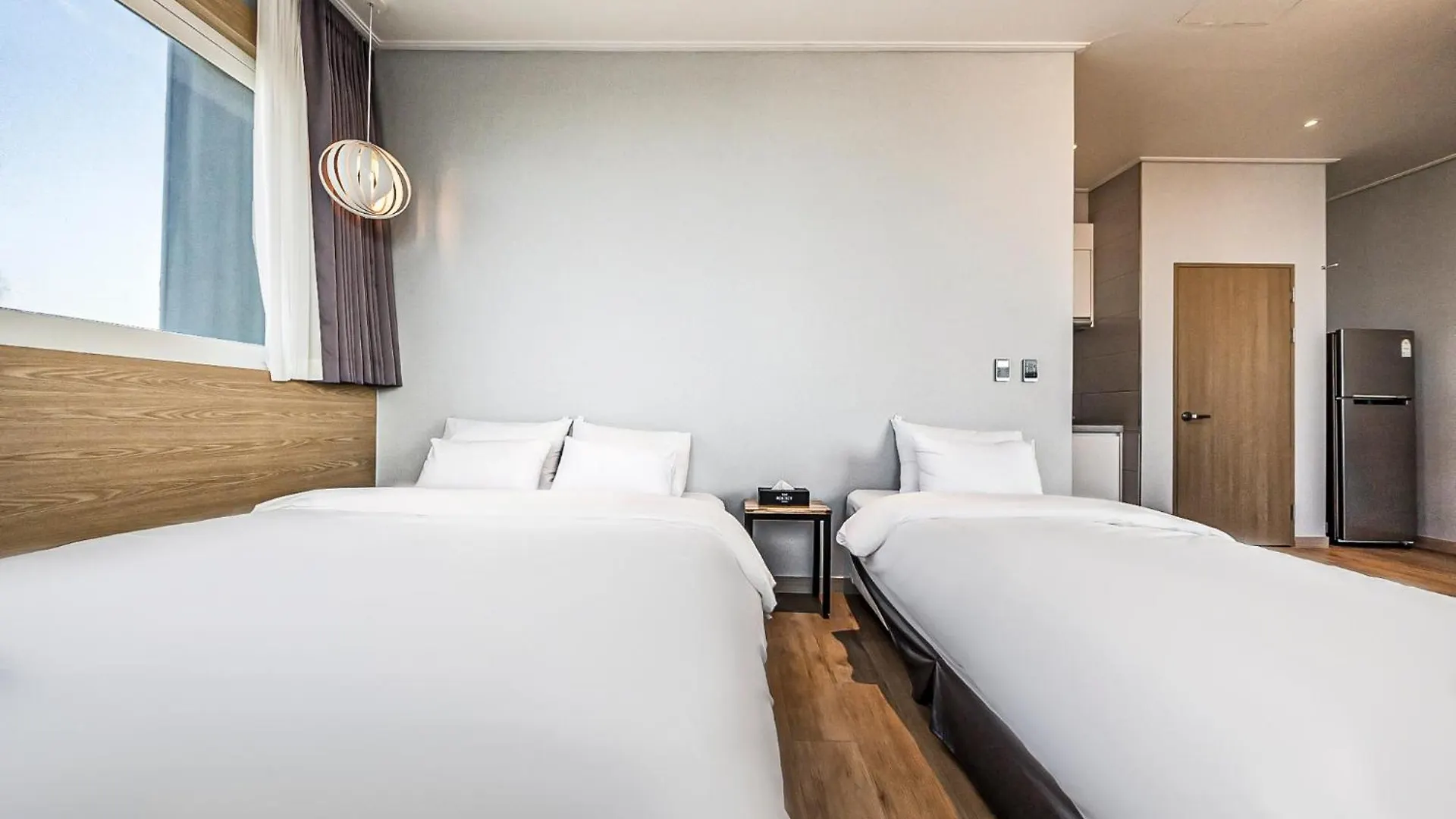Incheon The Rest Hotel 4*,